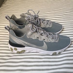 Nike react sneaker